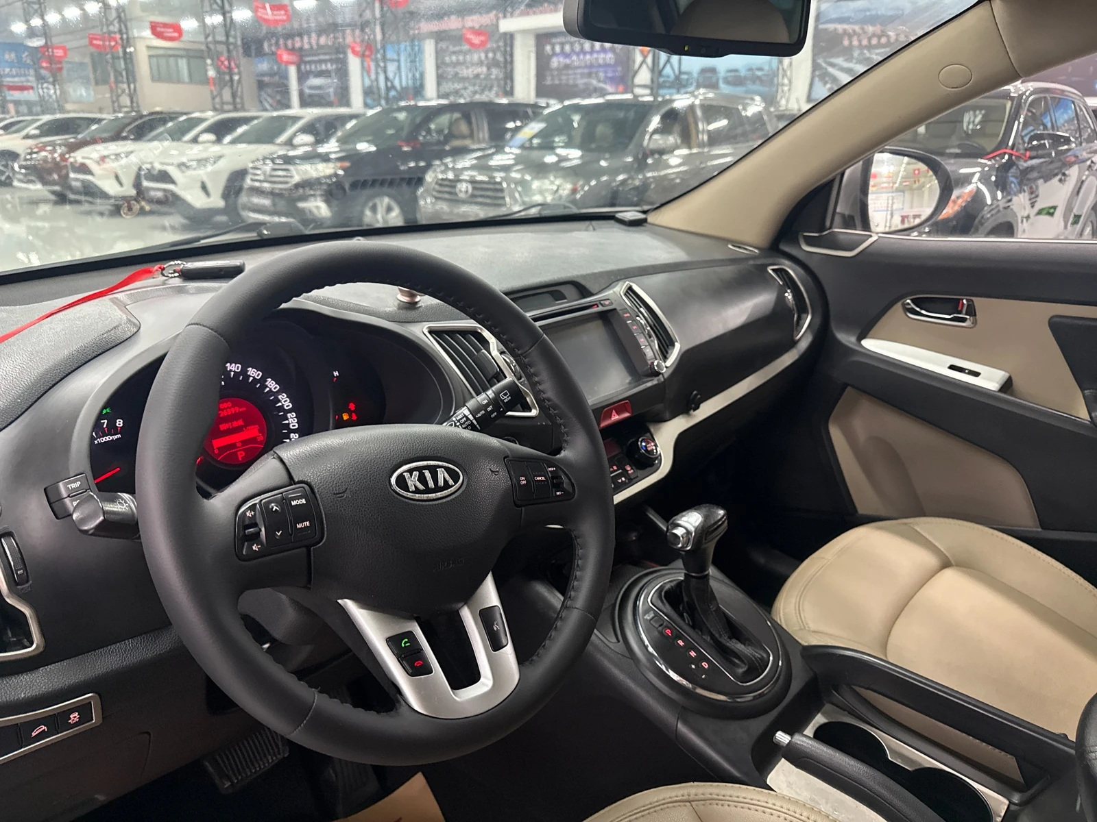 2011 Used Kia photo 5