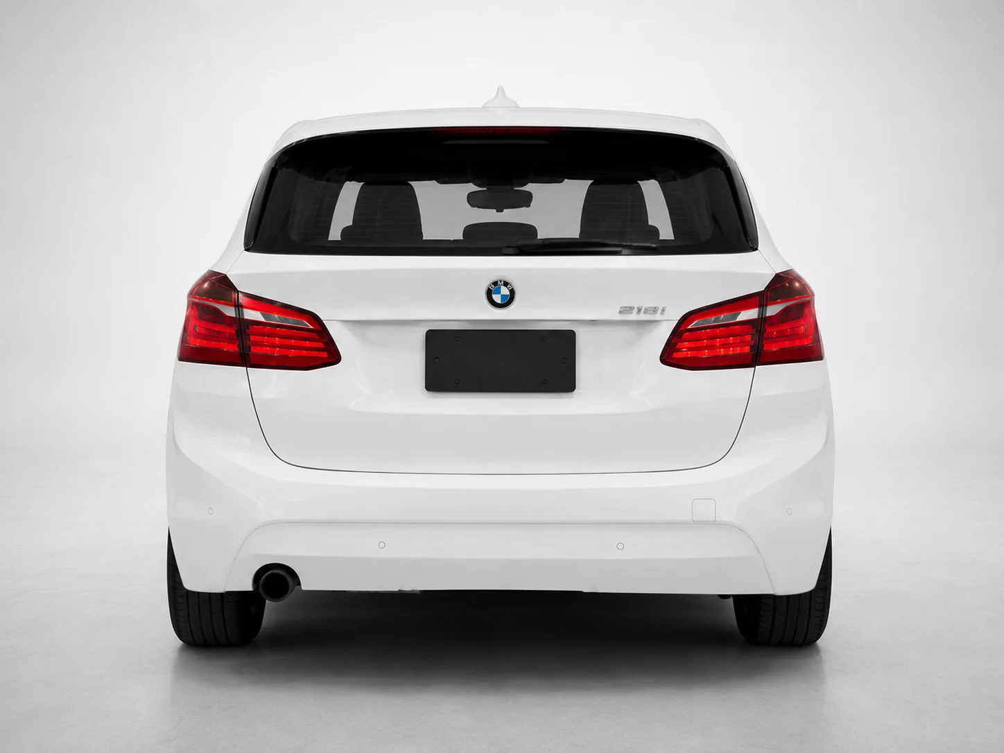 2016 BMW 2 Series Tourer 218i 1.5T Automatic - 5 Seats - White photo 5