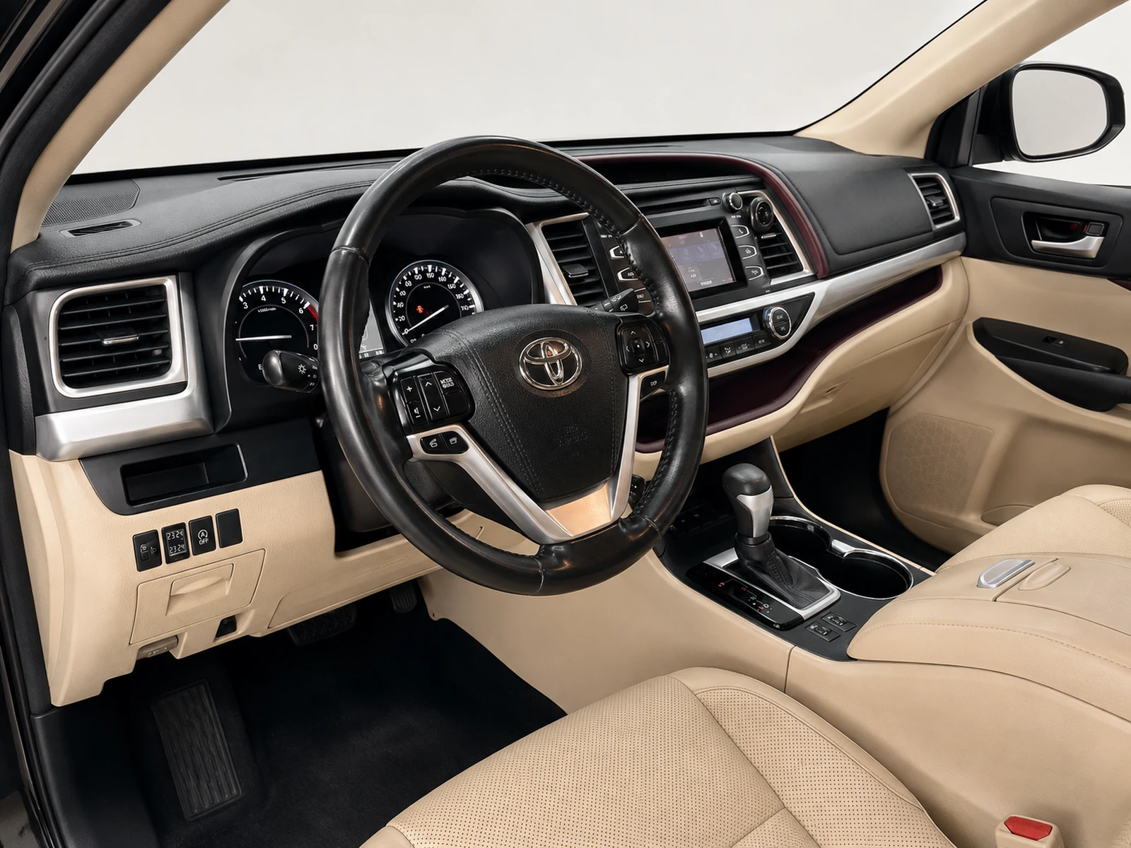 2016 Toyota Highlander Sport photo 6