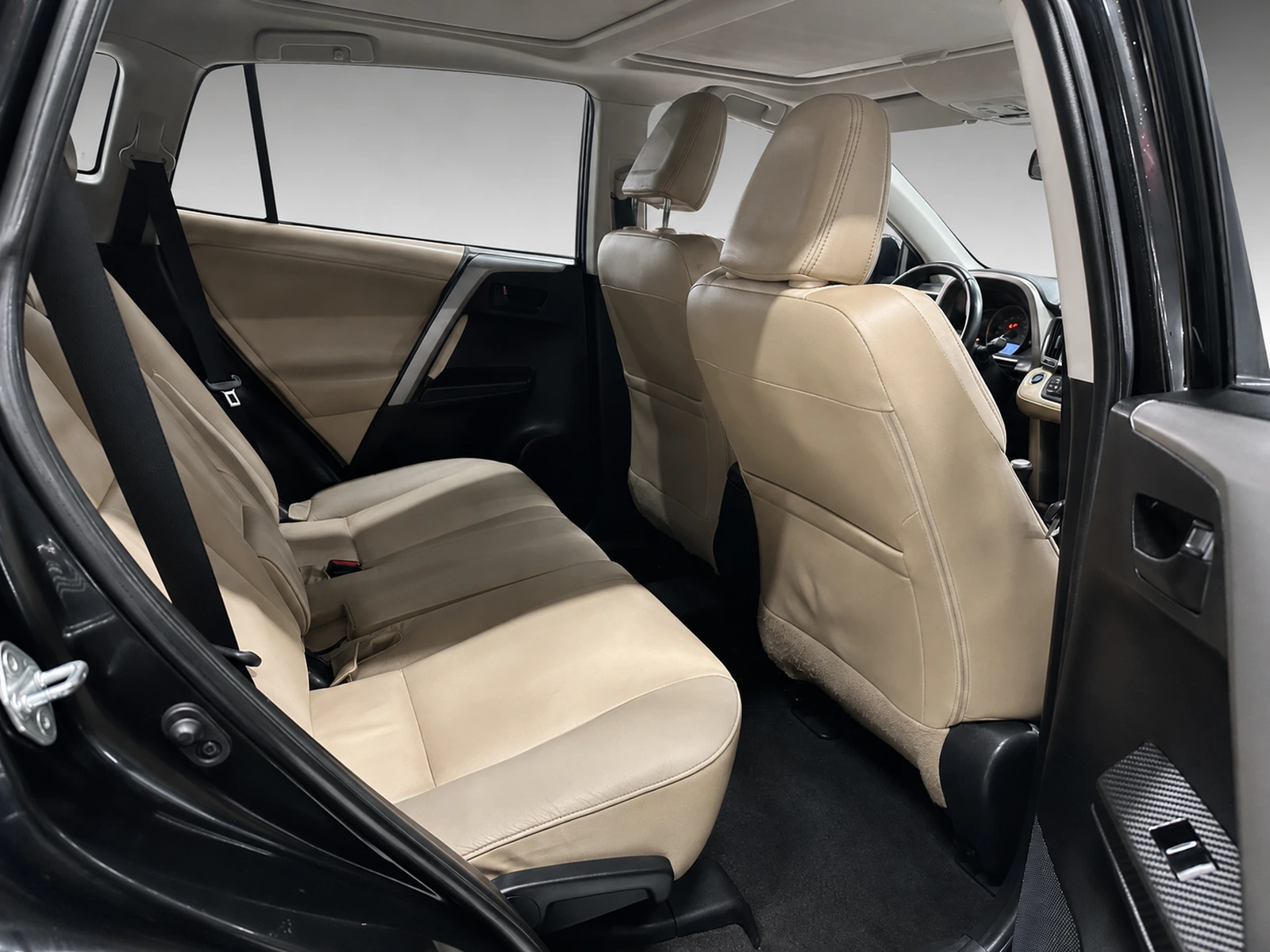 2013 Toyota RAV4 4WD photo 7