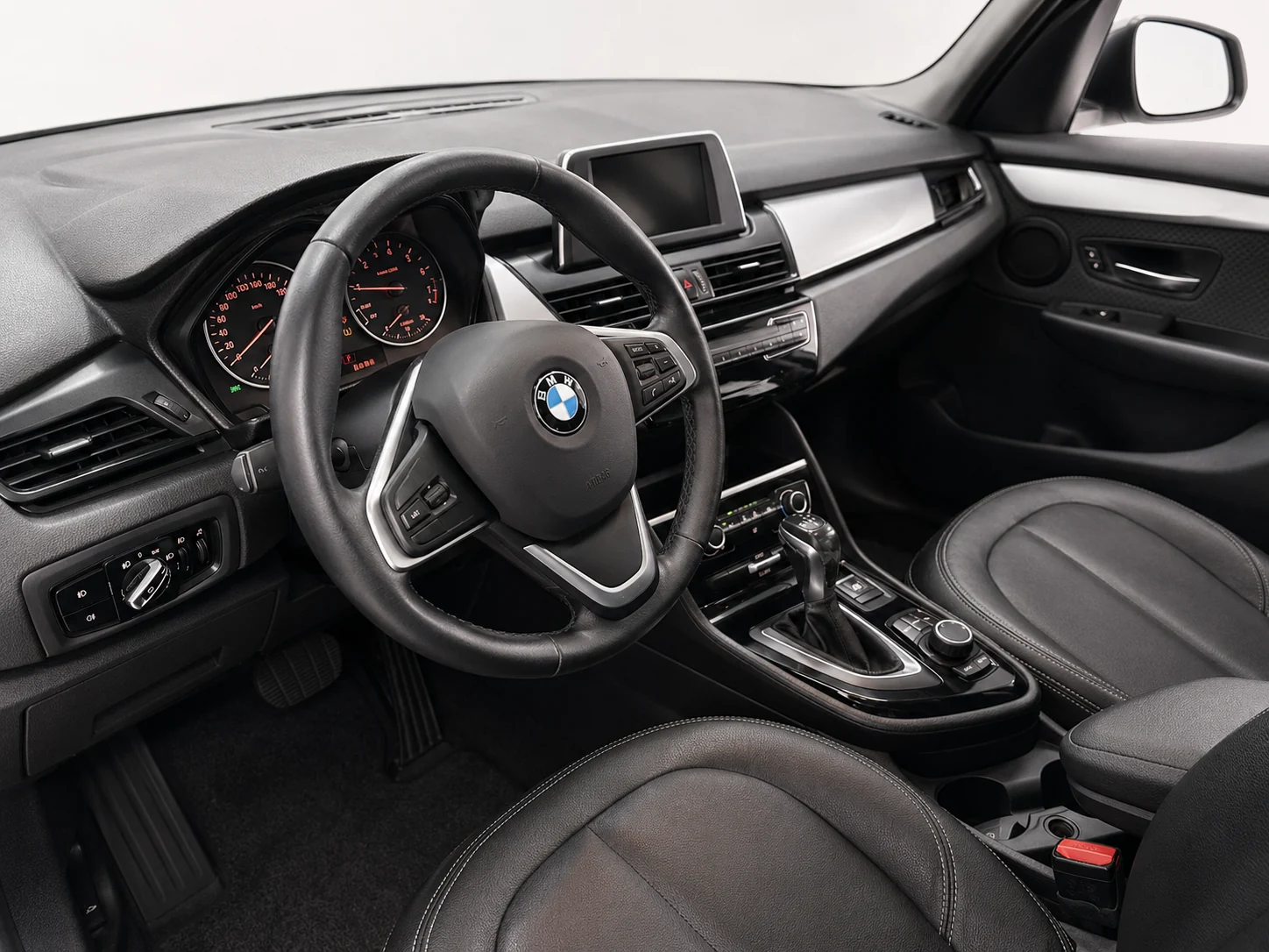 2016 BMW 2 Series Tourer 218i 1.5T Automatic - 5 Seats - White photo 8