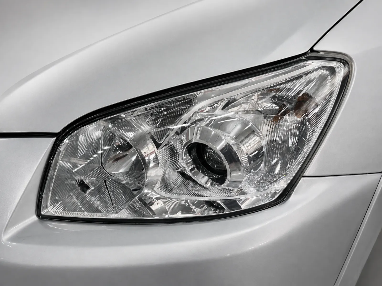 2010 Toyota RAV4 2.4L photo 11