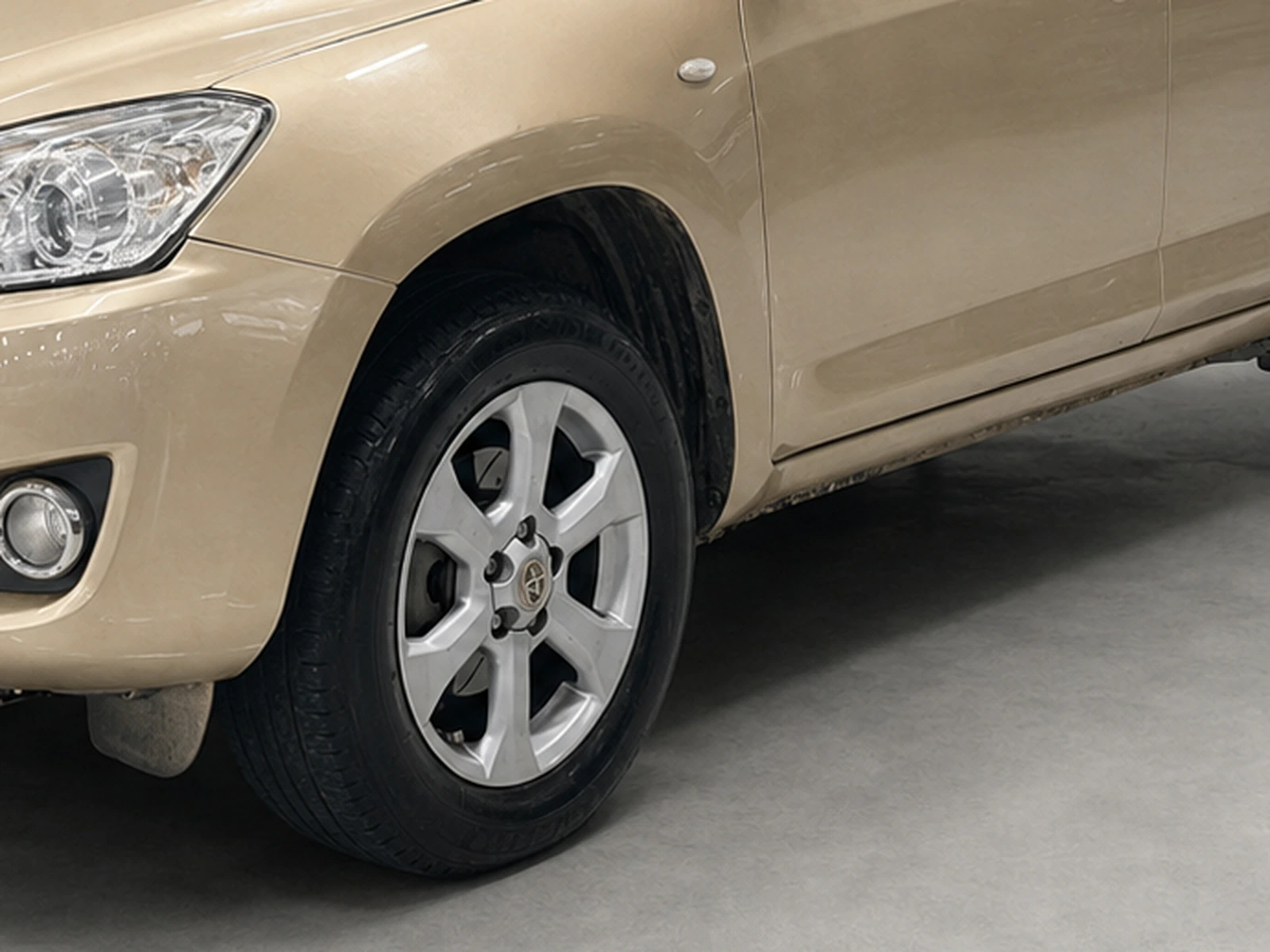 2009 Toyota RAV4 photo 12